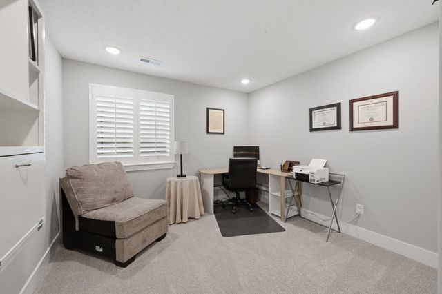 2327 S Chateau, Wichita, KS 67207
