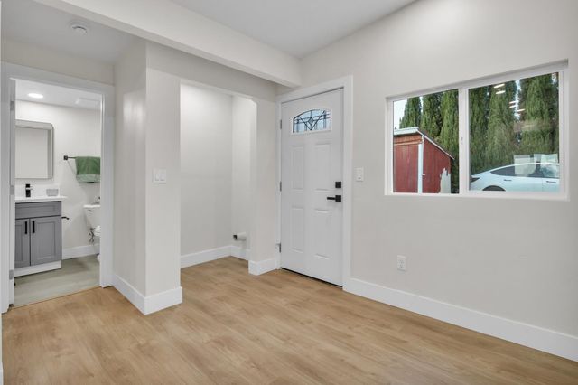 7345 28th St, North Highlands, CA 95660