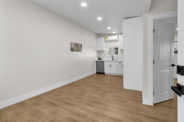 7345 28th St, North Highlands, CA 95660