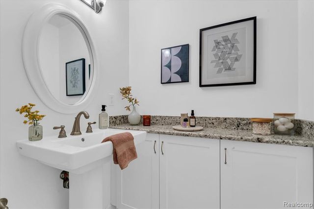 615 W Hancock Street 6, Detroit, MI 48201