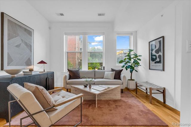 615 W Hancock Street 6, Detroit, MI 48201