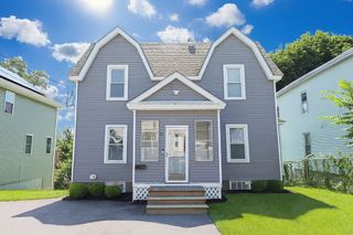 23 Woodland Ct, Lawrence, MA 01841