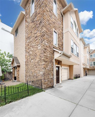 1714 Ovid Street A, Houston, TX 77007