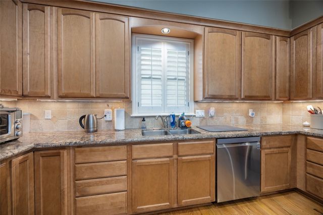 1714 Ovid Street A, Houston, TX 77007