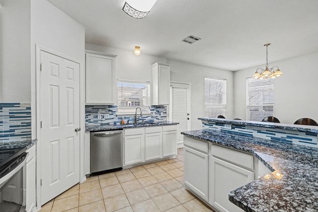 1808 Plymouth Drive, Aubrey, TX 76227