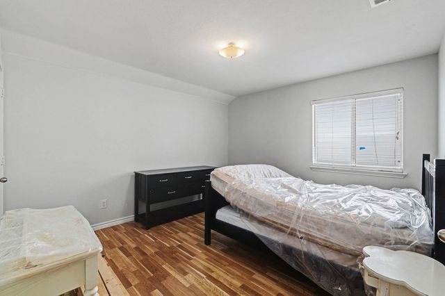 1808 Plymouth Drive, Aubrey, TX 76227