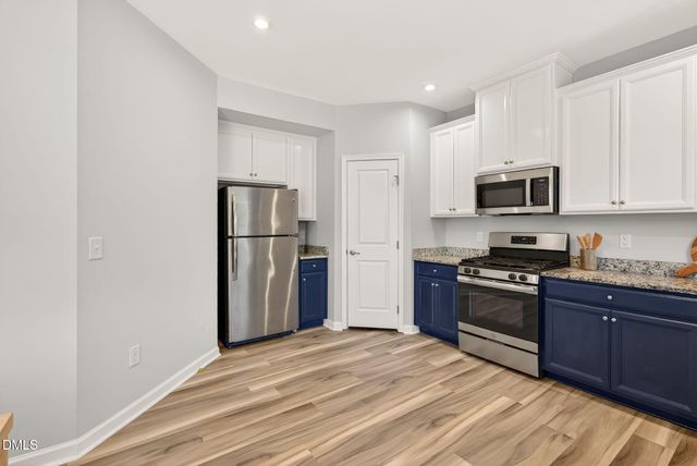 209 Devon Fields Drive, Holly Springs, NC 27540