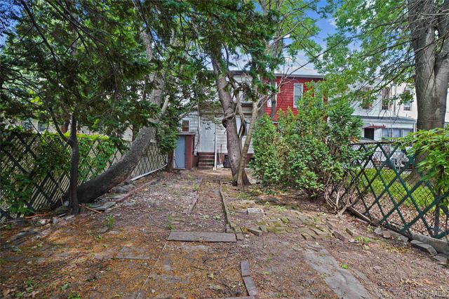 294 Hemlock Street, Brooklyn, NY 11208