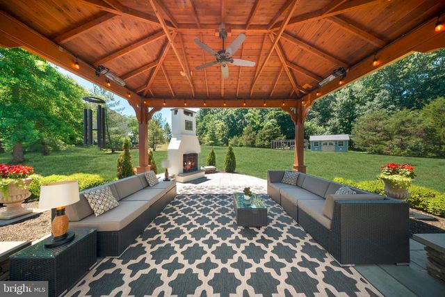 1102 BRIAR WAY, Perkasie, PA 18944