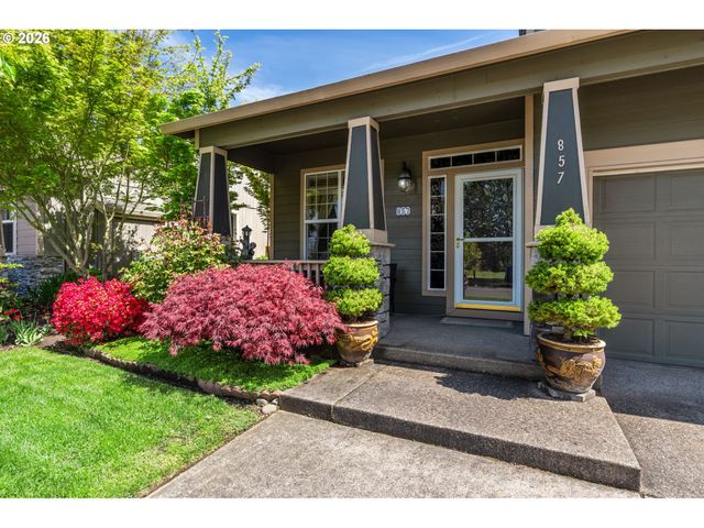 857 THRONE Dr, Eugene, OR 97402