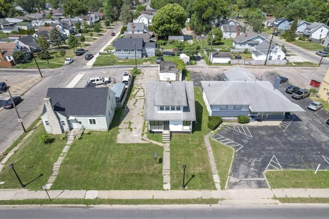 3049 Cleveland Avenue, Columbus, OH 43224