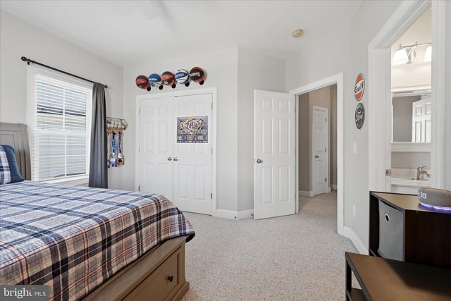 117 DESALES DR, Purcellville, VA 20132