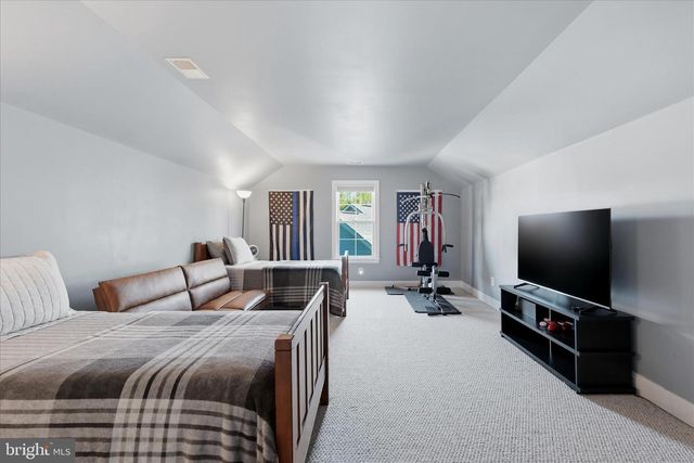 117 DESALES DR, Purcellville, VA 20132
