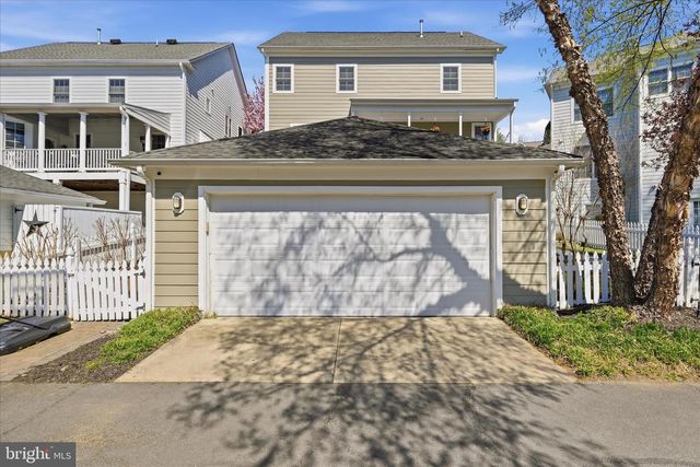 117 DESALES DR, Purcellville, VA 20132