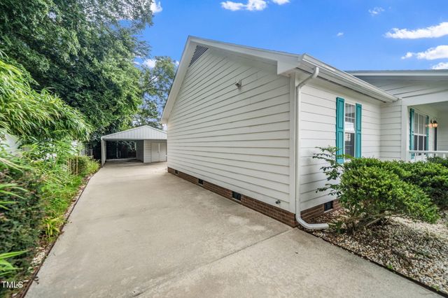 413 S Fayetteville Street, Clayton, NC 27520
