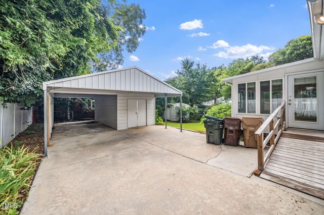 413 S Fayetteville Street, Clayton, NC 27520