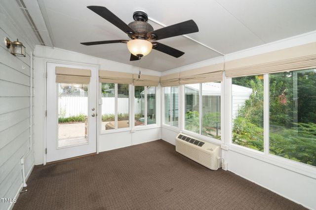 413 S Fayetteville Street, Clayton, NC 27520
