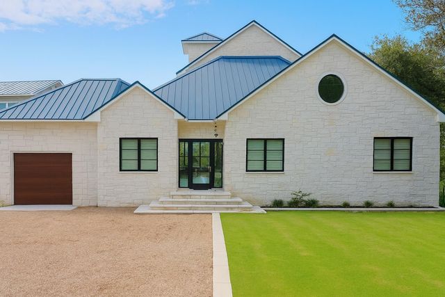 1110 County Road 132a, Kingsland, TX 78639