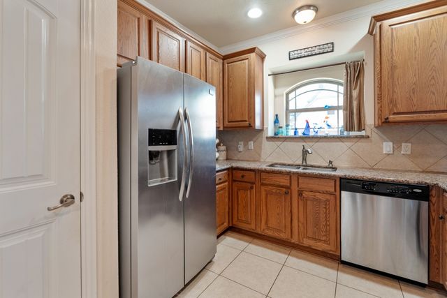 115 Marina Drive, Mabank, TX 75156