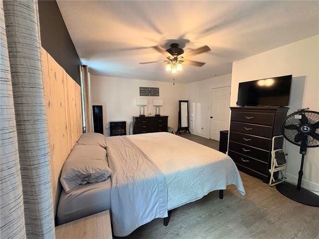 4224 Arnold Ave, Lower Burrell, PA 15068