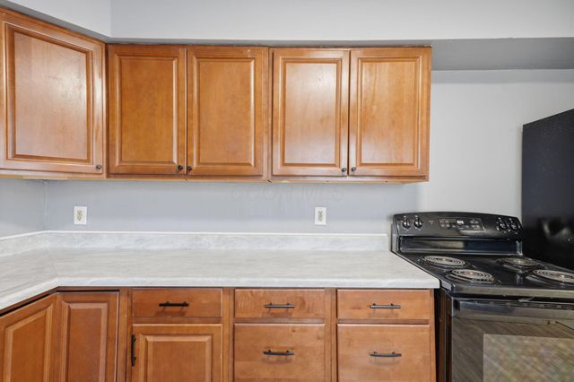 904 Reeb Avenue, Columbus, OH 43207
