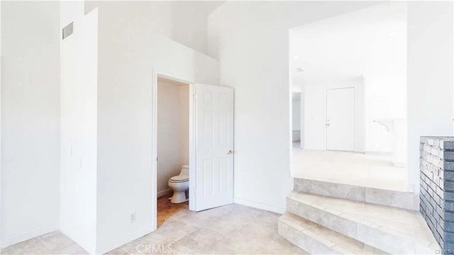 16201 Alta Cresta Avenue, Riverside, CA 92508