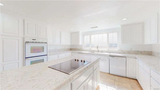 16201 Alta Cresta Avenue, Riverside, CA 92508