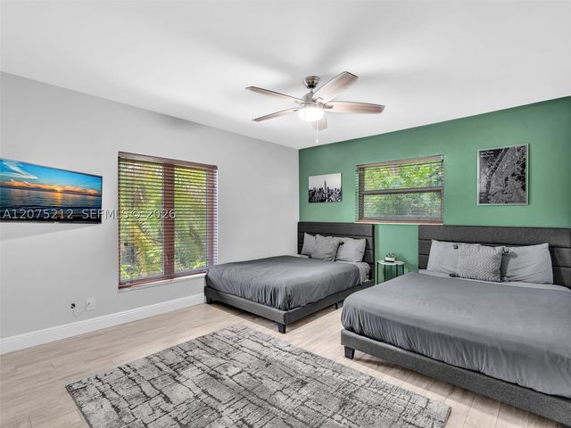 413 Tamarind Dr, Hallandale Beach, FL 33009