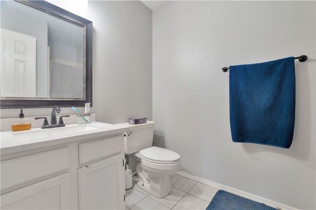 3032 W Essex Drive, Fayetteville, AR 72704