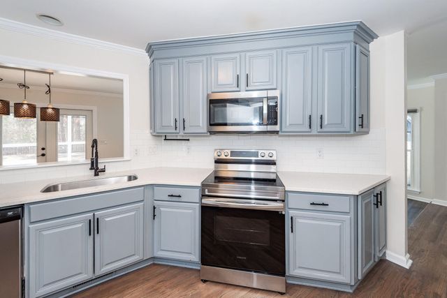 232 Knightsbridge Drive, Charleston, SC 29418