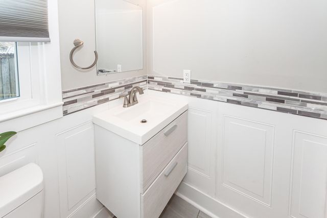 232 Knightsbridge Drive, Charleston, SC 29418