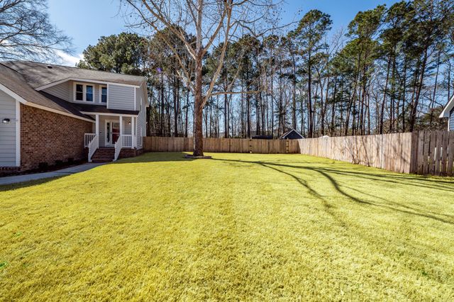 232 Knightsbridge Drive, Charleston, SC 29418