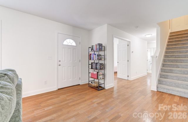 122 Loggers Run, Hendersonville, NC 28739