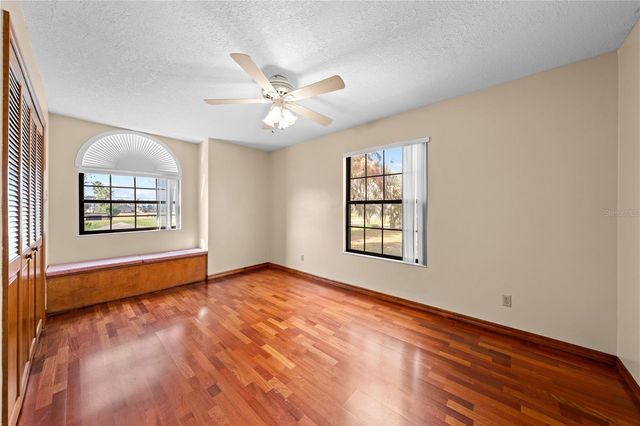 215 E LAKE SHORE BOULEVARD, Kissimmee, FL 34744