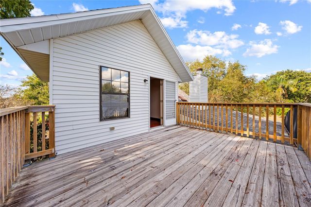 215 E LAKE SHORE BOULEVARD, Kissimmee, FL 34744