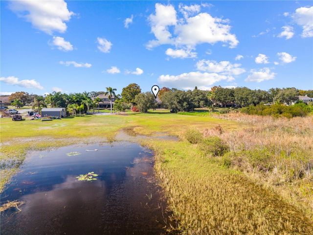 215 E LAKE SHORE BOULEVARD, Kissimmee, FL 34744