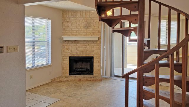 2500 Burleson RD 210, Austin, TX 78741