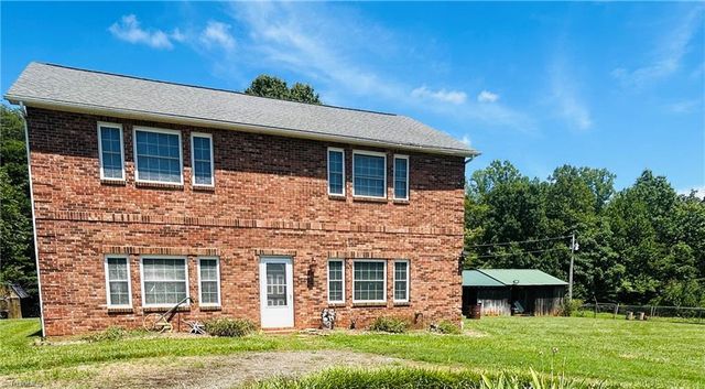 2062 Pell Road, Westfield, NC 27053