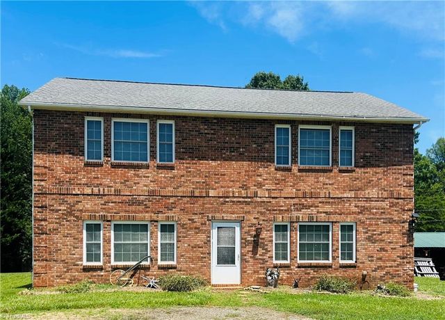 2062 Pell Road, Westfield, NC 27053