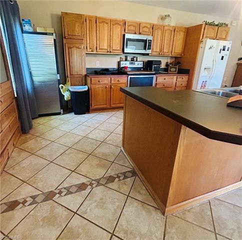 2062 Pell Road, Westfield, NC 27053