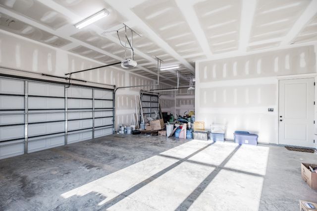 378 Mount Vernon Rd, Bethpage, TN 37022