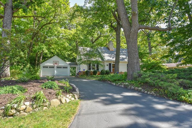 604 N 119th STREET, Wauwatosa, WI 53226