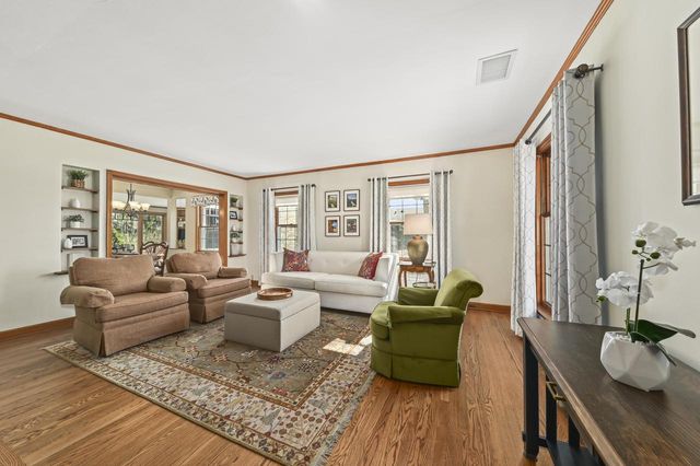 604 N 119th STREET, Wauwatosa, WI 53226