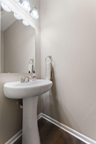 1062 E 115th Court, Crown Point, IN 46307