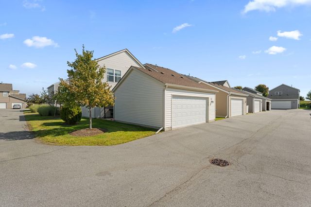 1062 E 115th Court, Crown Point, IN 46307