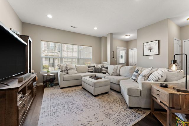 1062 E 115th Court, Crown Point, IN 46307