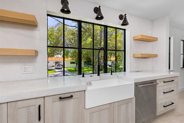 1400 Coruna Ave, Coral Gables, FL 33156