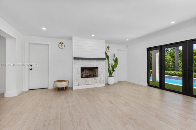 1400 Coruna Ave, Coral Gables, FL 33156