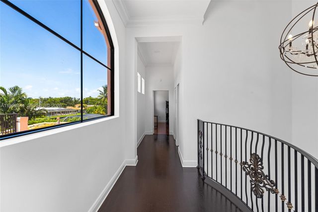 1400 Coruna Ave, Coral Gables, FL 33156