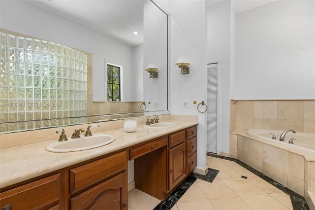 1400 Coruna Ave, Coral Gables, FL 33156